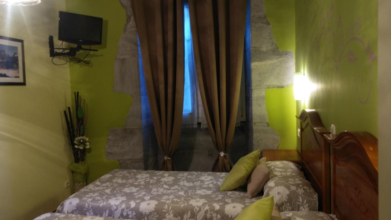 Hostal Ekaitza Hotel Lesaka Ruang foto